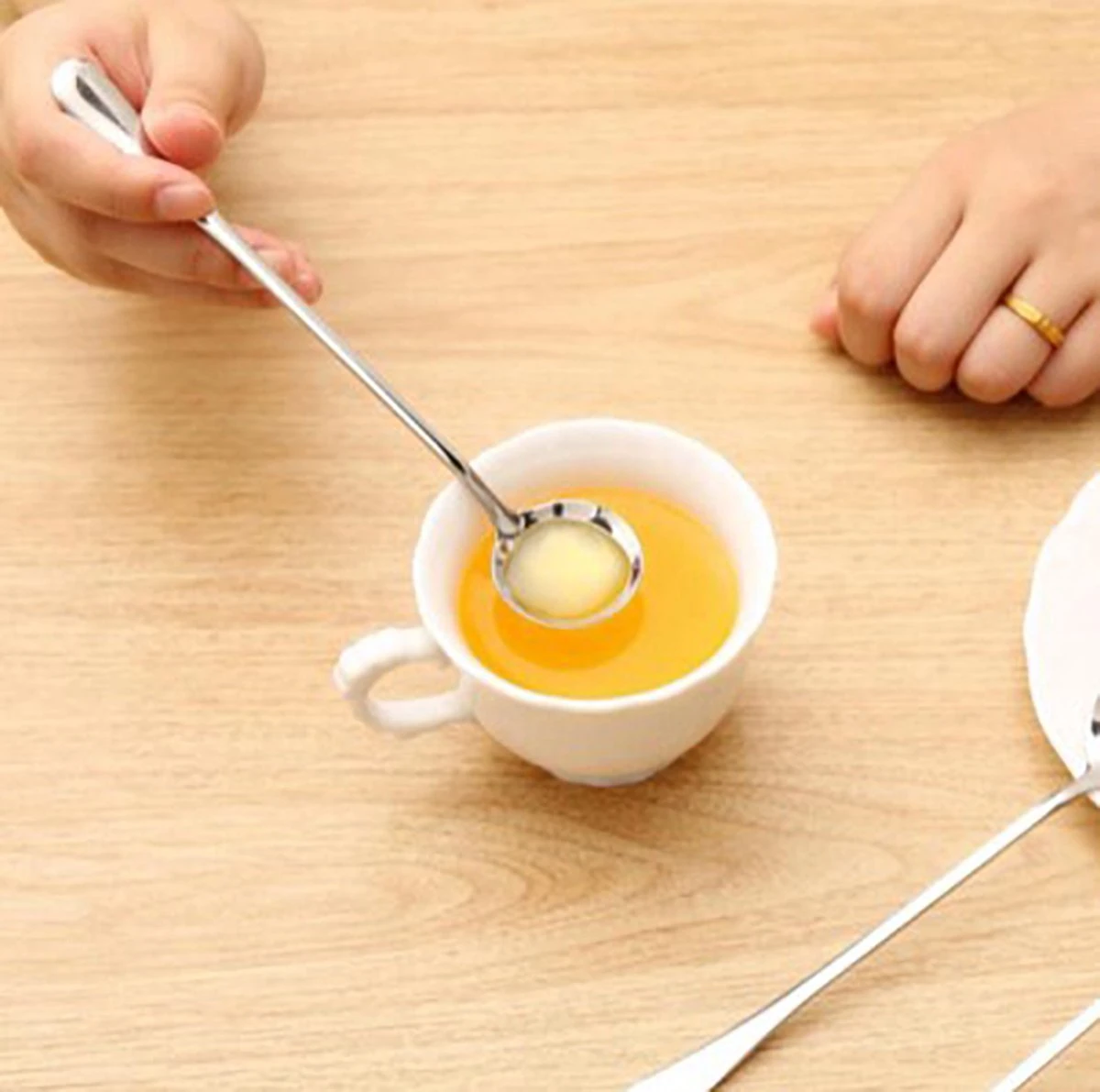 Merkloos Set Van 6 Lange Ronde Lepels - Latte Macchiato - Dessertlepels - 18,5cm - Sorbetlepels - IJslepels - Theelepels - Zilver 4 Merkloos Set Van 6 Lange Ronde Lepels - Latte Macchiato - Dessertlepels - 18,5cm - Sorbetlepels - IJslepels - Theelepels - Zilver - Afbeelding 2