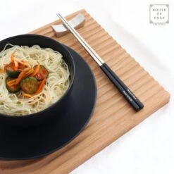 House Of Husk Chopsticks Set - Koreaanse Eetstokjes - Vaatwasserbestendig - RVS - 5 Paar - Duo Tone - Zwart Zilver -Woonkeuken Winkel 1200x1198 9