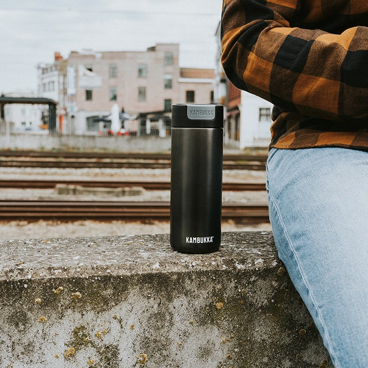 Kambukka Olympus Thermosbeker 500 Ml - Makkelijk Reinigen - Lekvrije Koffiebeker - RVS - Darkness 10 Kambukka Olympus Thermosbeker 500 Ml - Makkelijk Reinigen - Lekvrije Koffiebeker - RVS - Darkness - Afbeelding 8