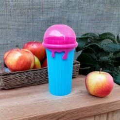 Frozen Magic Slushy Maker - Slush Puppy Maker - IJscrusher - Slush Puppy Beker - Slushy Puppy Maker - Slush Puppy Machine - Slush Maker - Slushy Cup - Tiktok - Blauw -Woonkeuken Winkel 1200x1200 1346