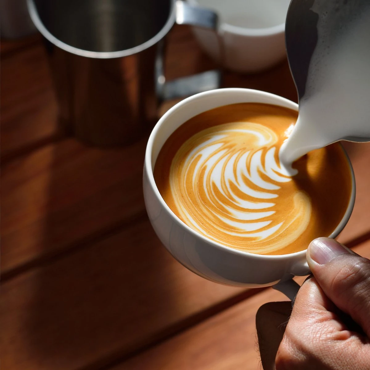 Merkloos Pazzo Goods - Melkkan - Melkkannetje Opschuim - Zwart - 350 Ml - Premium Kwaliteit - RVS - 4 Merkloos Pazzo Goods - Melkkan - Melkkannetje Opschuim - Zwart - 350 Ml - Premium Kwaliteit - RVS - - Afbeelding 2