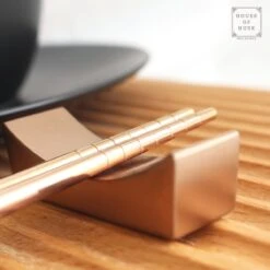 House Of Husk Chopsticks Set - Koreaanse Eetstokjes - Vaatwasserbestendig - RVS - 5 Paar - Rose Goud -Woonkeuken Winkel 1200x1200 232