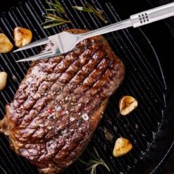 Vleesvork 32,5 Cm Van RVS - Keukengerei - Kookgerei - Tweetandige Vork -Woonkeuken Winkel 1200x1200 290