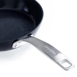 GreenPan Copenhagen Wok Met Extra Handvat 30cm/4.8L -Woonkeuken Winkel 1200x1200 382