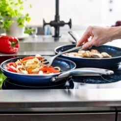 Blue Diamond, Keramische Koekenpan Verrijkt Met Diamantdeeltjes – Inductie Koekenpan Ø 20 Cm – PFAS En PHOA Vrij -Woonkeuken Winkel 1200x1200 480