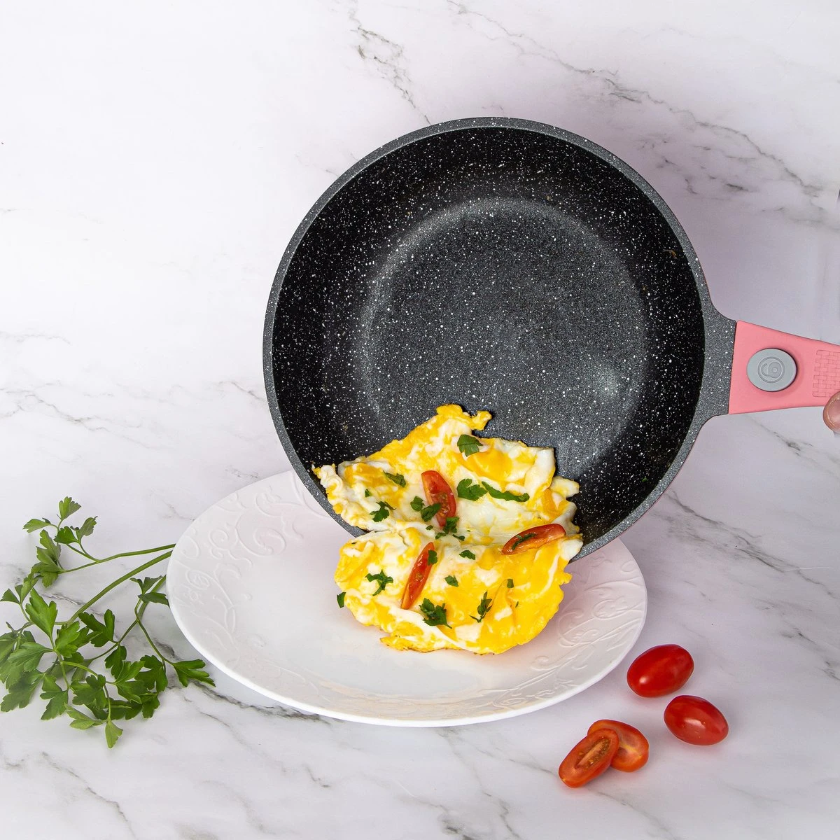 Royalty Line Inductie Pannenset - Luxe 14-delige Pannenset Marmeren Coating - Pannen Met Afneembare Handvaten - Oven-Ready - PFAS-Vrij - Voor Alle Warmtebronnen - Afneembare Koudgrepen - Antiaanbaklaag - Koekenpan Met Glazen Deksels - Roze 8 Royalty Line Inductie Pannenset - Luxe 14-delige Pannenset Marmeren Coating - Pannen Met Afneembare Handvaten - Oven-Ready - PFAS-Vrij - Voor Alle Warmtebronnen - Afneembare Koudgrepen - Antiaanbaklaag - Koekenpan Met Glazen Deksels - Roze - Afbeelding 6