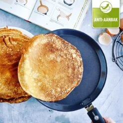 GreenPan Essentials Pannenkoekenpan 24cm - Zwart - Inductie - PFAS-vrij 17 GreenPan Essentials Pannenkoekenpan 24cm - Zwart - Inductie - PFAS-vrij -Woonkeuken Winkel 1200x1200 584