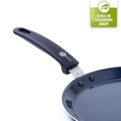 GreenPan Essentials Pannenkoekenpan 24cm - Zwart - Inductie - PFAS-vrij 18 GreenPan Essentials Pannenkoekenpan 24cm - Zwart - Inductie - PFAS-vrij -Woonkeuken Winkel 1200x1200 585