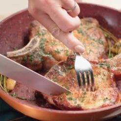 Livington Copper & Stone Pan - 24cm Koekenpan- Anti-aanbaklaag En Krasbestendig - Graniet Look - Binnenste Steenlaag Voor Perfecte Warmteverdeling - Geschikt Voor Ceran, Gas, Elektrisch, Inductie -Woonkeuken Winkel 1200x1200 789