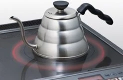 Hario V60 Buono Waterketel 1 Liter -Woonkeuken Winkel 1200x778 1