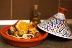 CRAFLAIR ~ Tajine ~ Ø 30 Cm ~ Geschikt Voor Inductie - Adapter ~ Handgemaakt ~ Geglazuurd Keramiek -Woonkeuken Winkel 1200x800 112