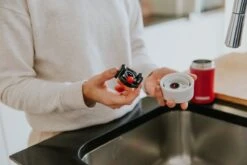 Kambukka Olympus Thermosbeker 300 Ml - Makkelijk Reinigen - Lekvrije Koffiebeker - RVS - Cherry Cake -Woonkeuken Winkel 1200x800 131