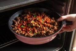 Royalty Line Inductie Pannenset - Luxe 14-delige Pannenset Marmeren Coating - Pannen Met Afneembare Handvaten - Oven-Ready - PFAS-Vrij - Voor Alle Warmtebronnen - Afneembare Koudgrepen - Antiaanbaklaag - Koekenpan Met Glazen Deksels - Roze 17 Royalty Line Inductie Pannenset - Luxe 14-delige Pannenset Marmeren Coating - Pannen Met Afneembare Handvaten - Oven-Ready - PFAS-Vrij - Voor Alle Warmtebronnen - Afneembare Koudgrepen - Antiaanbaklaag - Koekenpan Met Glazen Deksels - Roze -Woonkeuken Winkel 1200x800 65