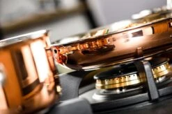 Koekenpan Ø26cm Met Deksel - Inductie - Koper - DUCQ 17 Koekenpan Ø26cm Met Deksel - Inductie - Koper - DUCQ -Woonkeuken Winkel 1200x801 4