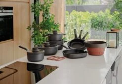 BergHOFF Steelpan Met Deksel Stone 18 Cm - Leo -Woonkeuken Winkel 1200x831 4