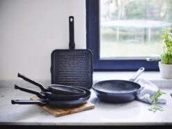 BK Universe Koekenpan Ø 28cm - Inductie - Anti-aanbak - PFAS-vrij -Woonkeuken Winkel 1200x899 5