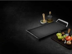 AEG MASTERY COLLECTION Plancha A9HL33 - Grillplaat - Gegoten Aluminium - 22 X 43 Cm -Woonkeuken Winkel 1200x902 3