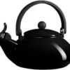 Le Creuset Fluitketels Zen Fluitketel Zwart, 1,5 Ltr -Woonkeuken Winkel 1200x995 2