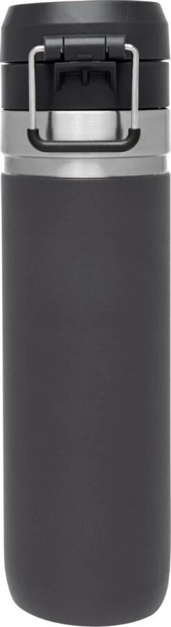 Stanley The Quick Flip Water Bottle 0,70L - Thermosfles - Charcoal -Woonkeuken Winkel 327x1200