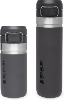 Stanley The Quick Flip Water Bottle 0,70L - Thermosfles - Charcoal -Woonkeuken Winkel 761x1200 2